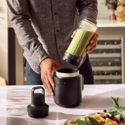 KitchenAid Go Cordless Personal Blender Battery Sold Separately KSBR200: Smoothie Maker, Dishwasher-Safe, Black Matte -KitchenAid GUEST 36f09647 a7e8 4dd6 80c1 a7a62efec24b
