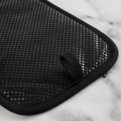 KitchenAid Gingham Pot Holder 2-Pack Set, Matte Black, 7"x10" 6 KitchenAid Gingham Pot Holder 2-Pack Set, Matte Black, 7"x10" - Image 4