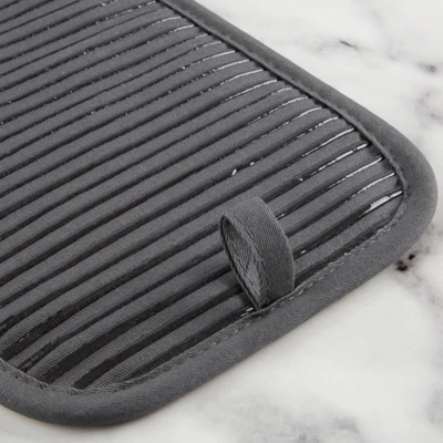 KITCHENAID Quilted Cotton Terry Cloth Oven Mitt, Pot Holder, Kitchen Towel 4-Pack Set, Silicone Grip, Charcoal Grey, 16"x26", 7"x13" & 7"x10" 6 KITCHENAID Quilted Cotton Terry Cloth Oven Mitt, Pot Holder, Kitchen Towel 4-Pack Set, Silicone Grip, Charcoal Grey, 16"x26", 7"x13" & 7"x10" - Image 4