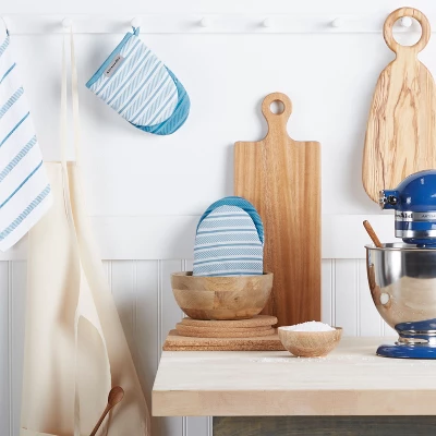 KITCHENAID Albany Mini Oven Mitt 2-Pack Set, Blue Velvet, 5.5"x8" 3 KITCHENAID Albany Mini Oven Mitt 2-Pack Set, Blue Velvet, 5.5"x8"