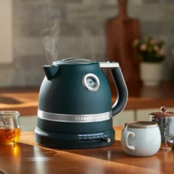 KitchenAid Pro Line Series Electric Kettle - Hearth & Hand™ With Magnolia - KEK1522TPP: Adjustable Temperature, 1.5L Capacity 8 KitchenAid Pro Line Series Electric Kettle - Hearth & Hand™ With Magnolia - KEK1522TPP: Adjustable Temperature, 1.5L Capacity -KitchenAid GUEST 7e3b65f0 bcb9 416a b592 67cddae11631