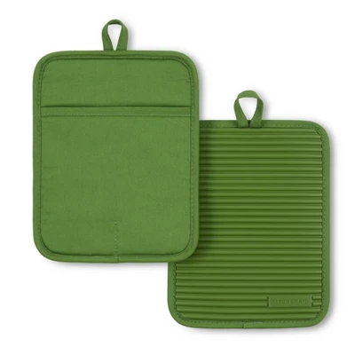 KITCHENAID Ribbed Soft Silicone Pot Holder 2-Pack Set, Matcha, 7"x9" 3 KITCHENAID Ribbed Soft Silicone Pot Holder 2-Pack Set, Matcha, 7"x9"