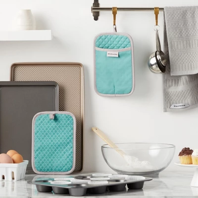KitchenAid Asteroid Rectangle Pot Holder 2-Pack Set, Aqua Sky, 7"x10" 3 KitchenAid Asteroid Rectangle Pot Holder 2-Pack Set, Aqua Sky, 7"x10"